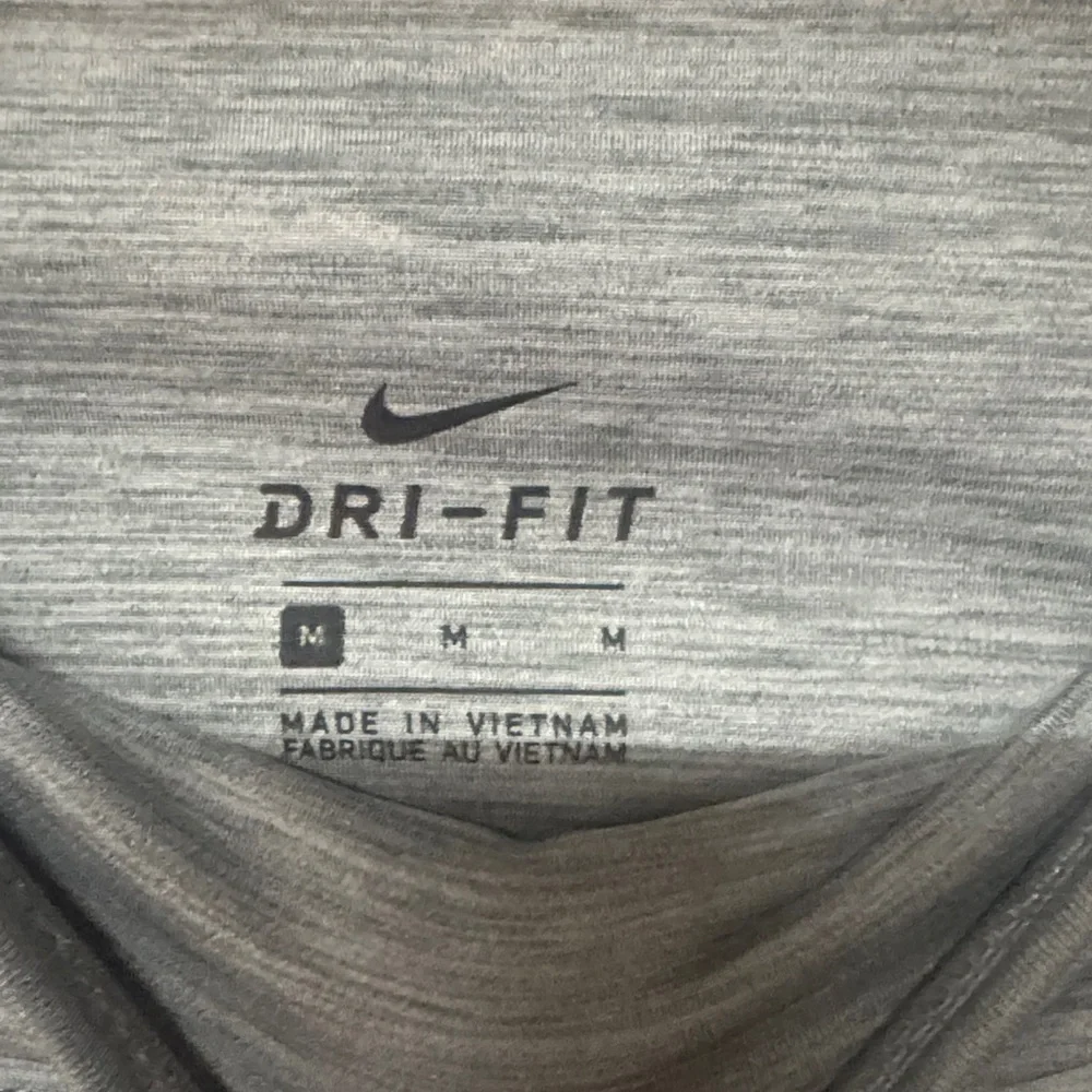 Nike Dri-FIT Gray Athletic Shorts - Picture 2 of 3